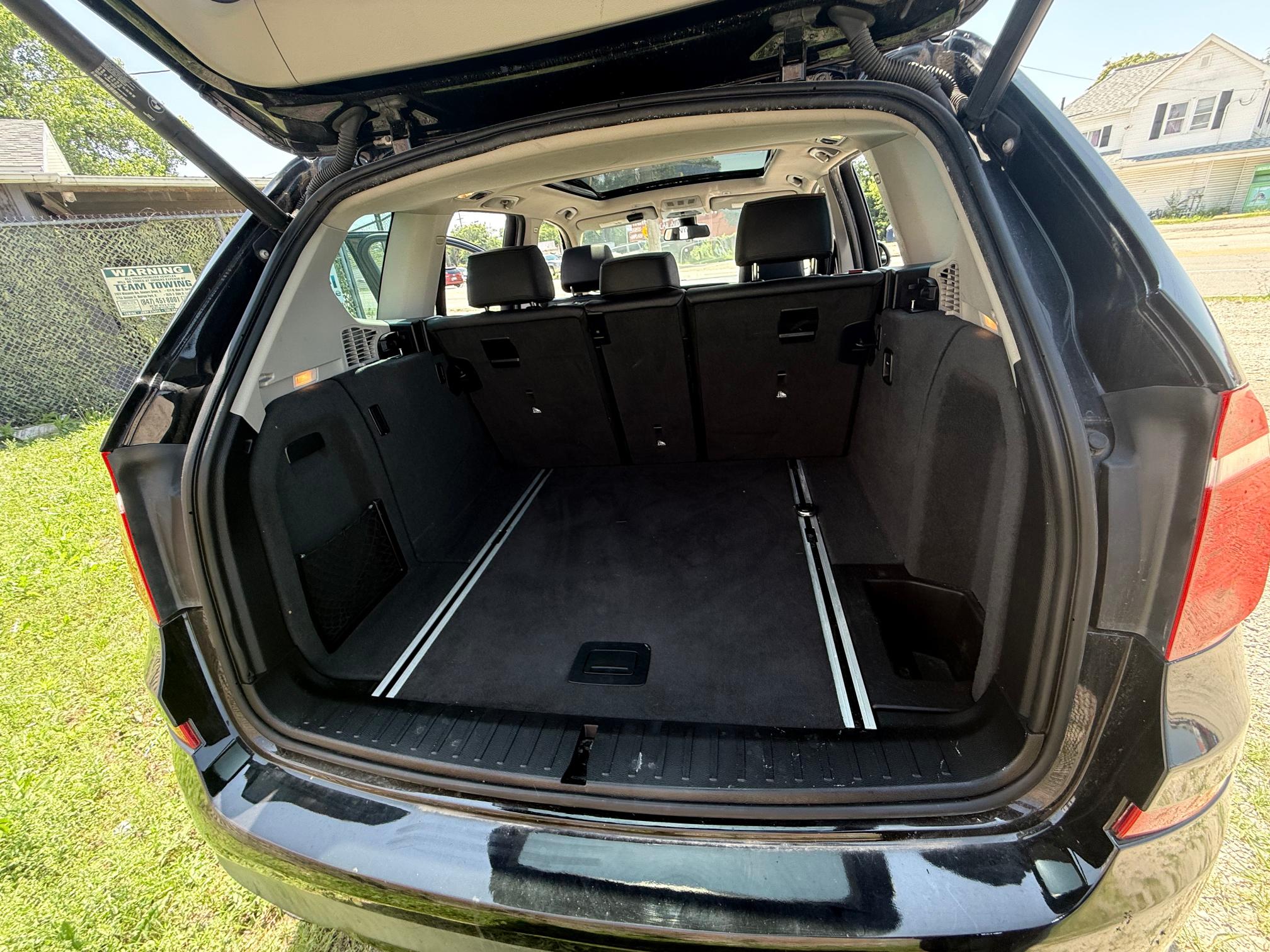 
								BMW X3 full									