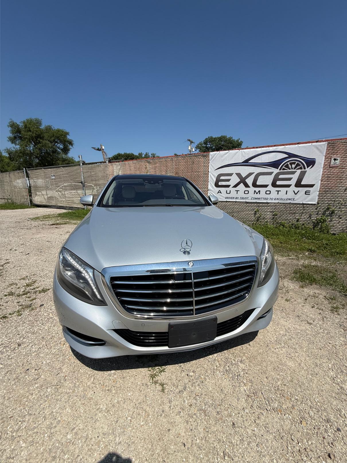 
								Mercedes Benz S550 full									
