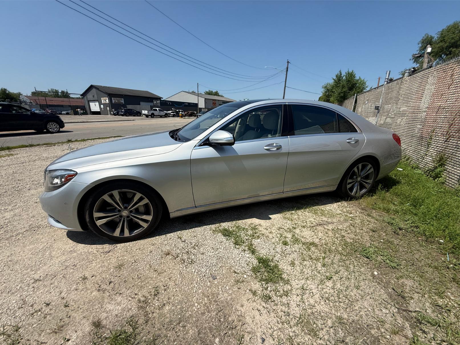 
								Mercedes Benz S550 full									