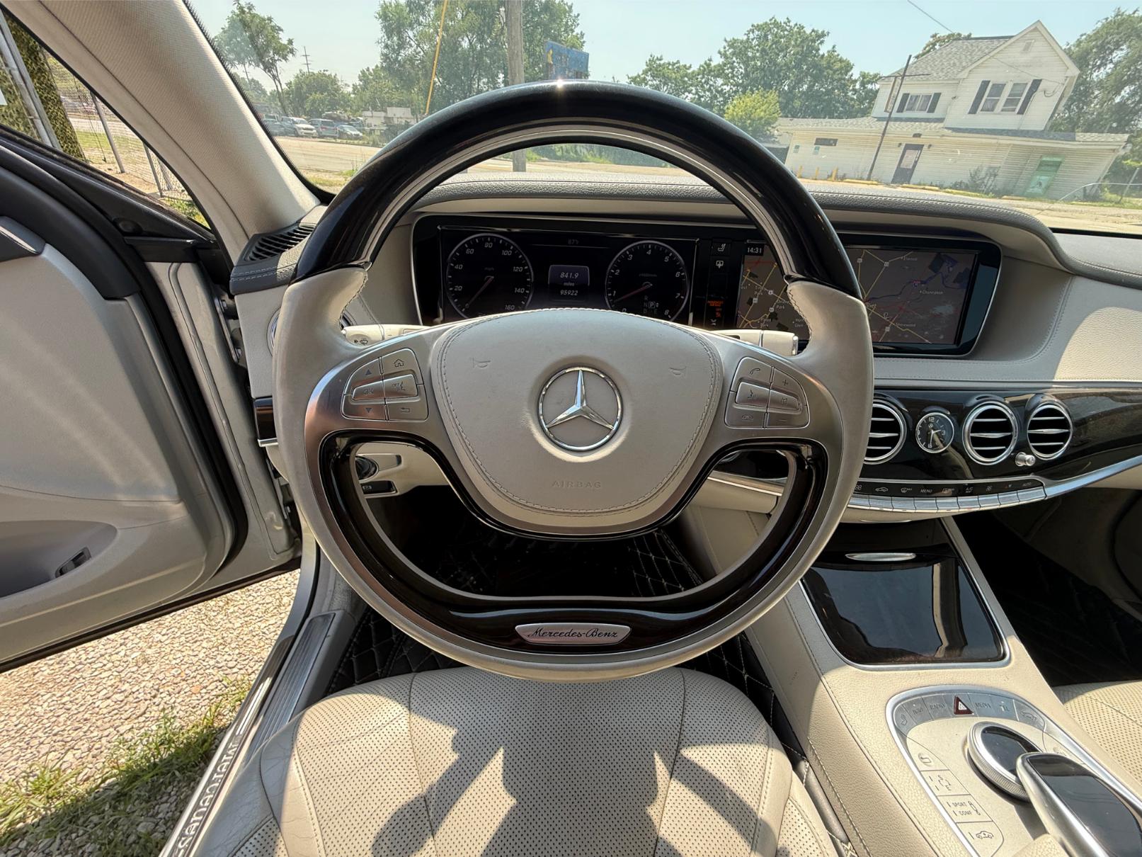 
								Mercedes Benz S550 full									