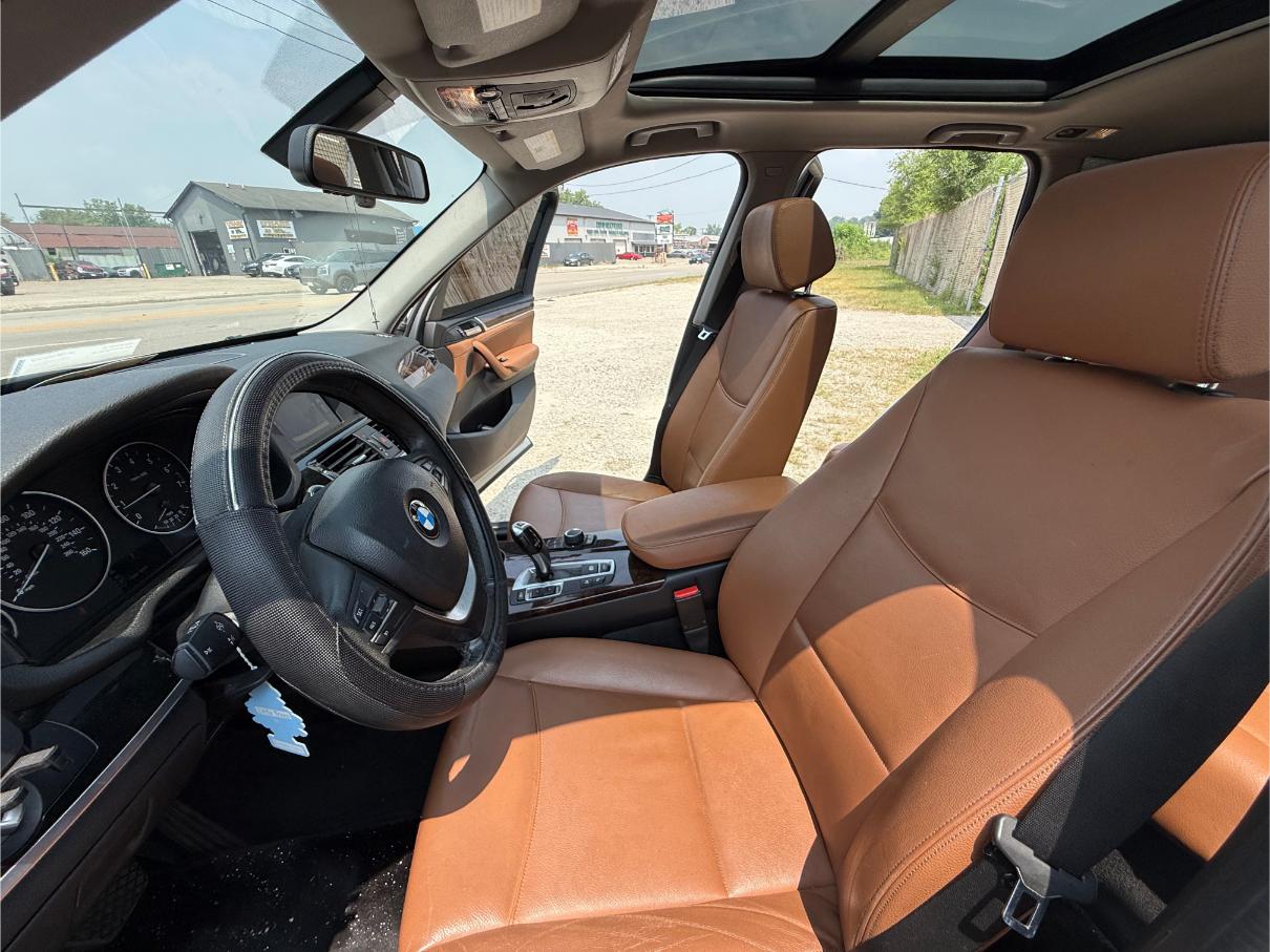 
								BMW X3 full									