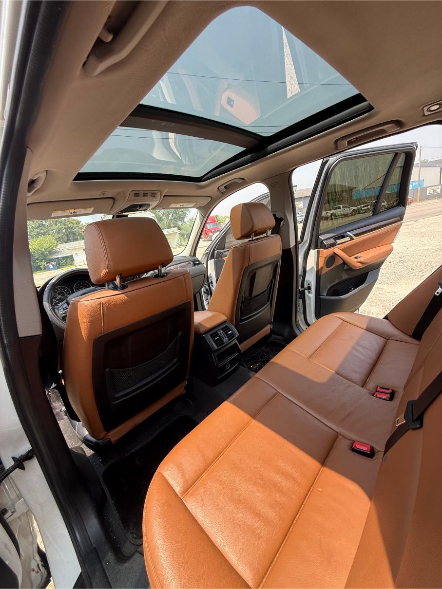 
								BMW X3 full									