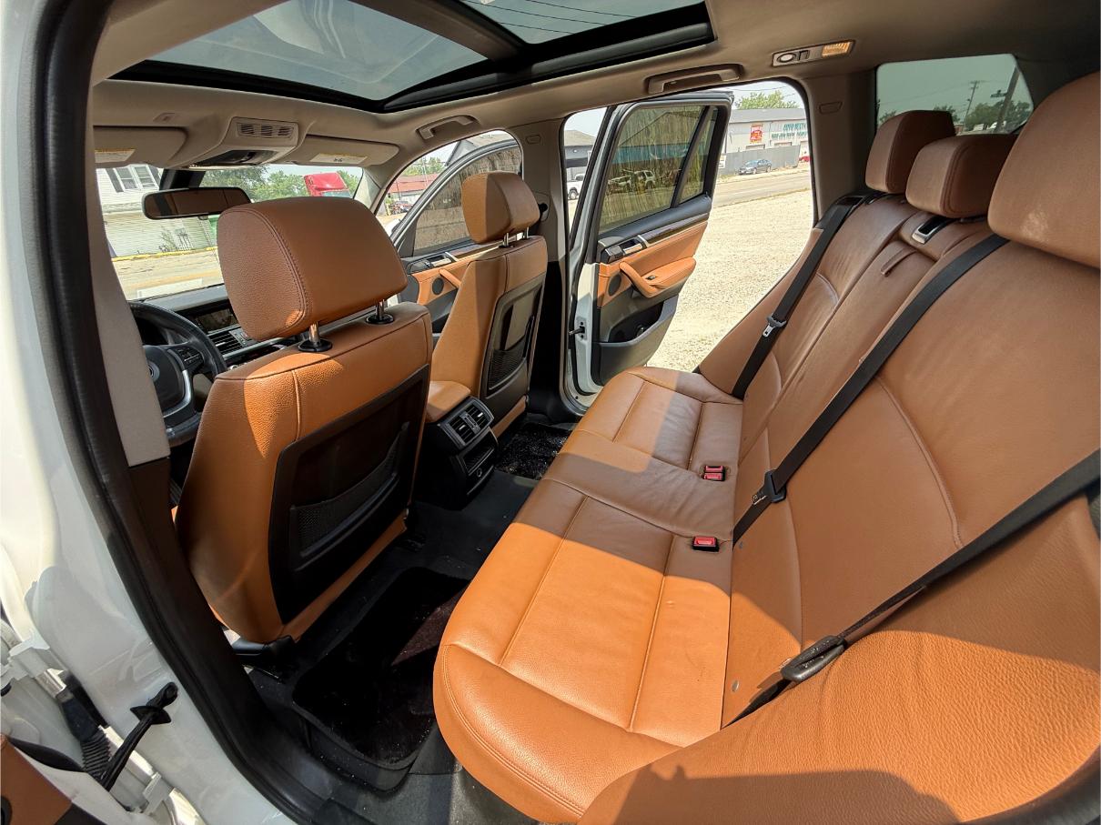 
								BMW X3 full									